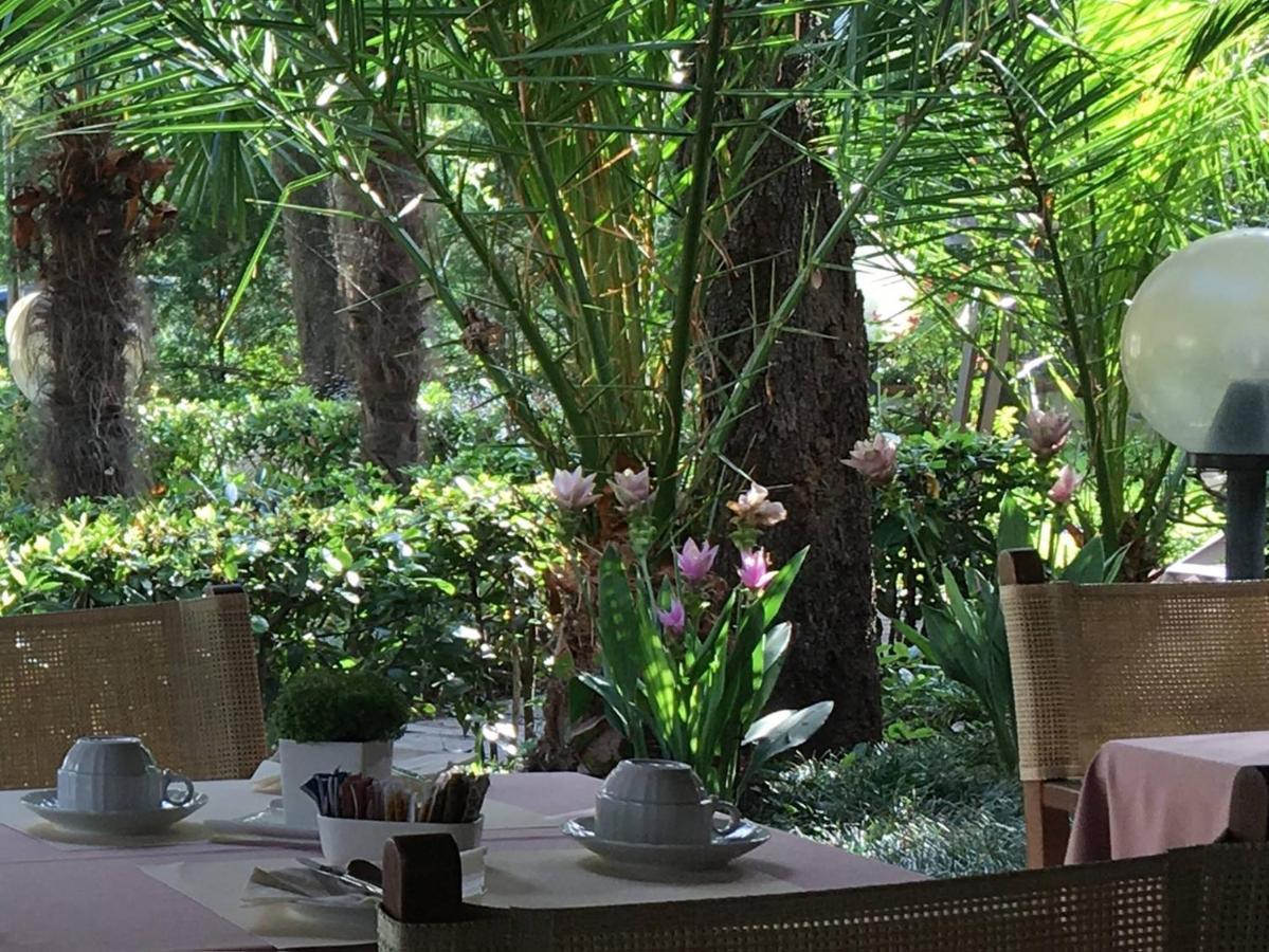 פורטה דיי מארמי Raffaelli Park Hotel מראה חיצוני תמונה